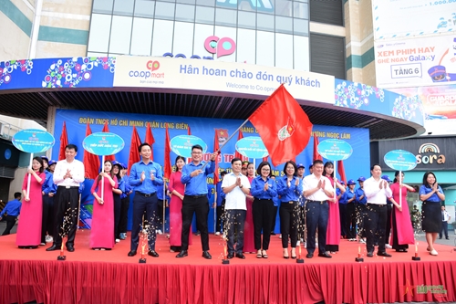 Quận Long Biên (Hà Nội) ra quân chiến dịch Thanh niên tình nguyện hè 2023